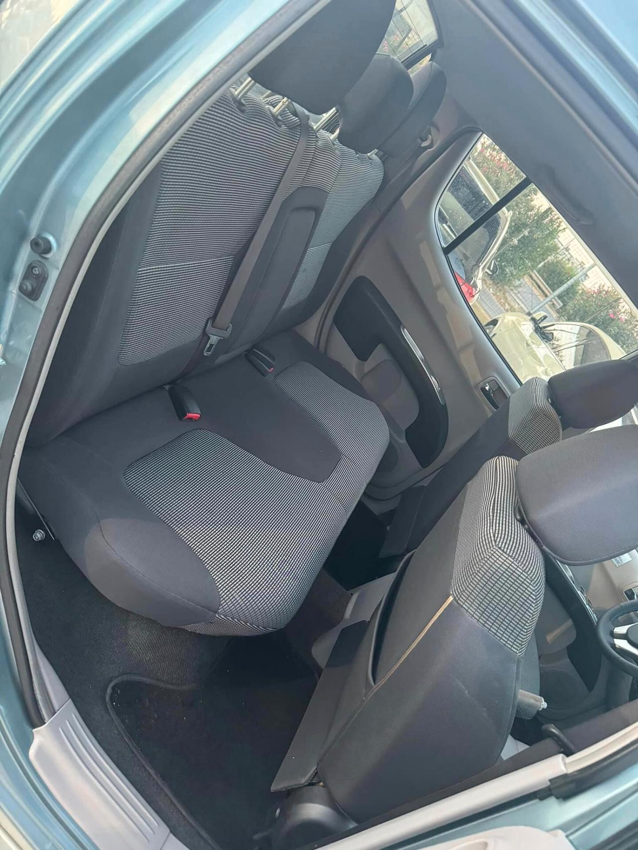Mitsubishi L200 2.5 DI-D/136CV Double Cab Invite