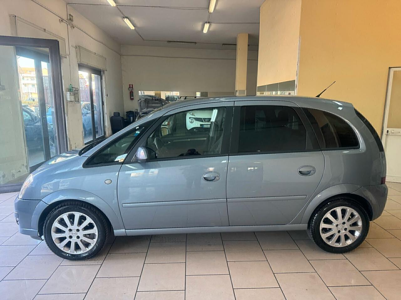 Opel Meriva 1.4i 16 valvole Full Optional