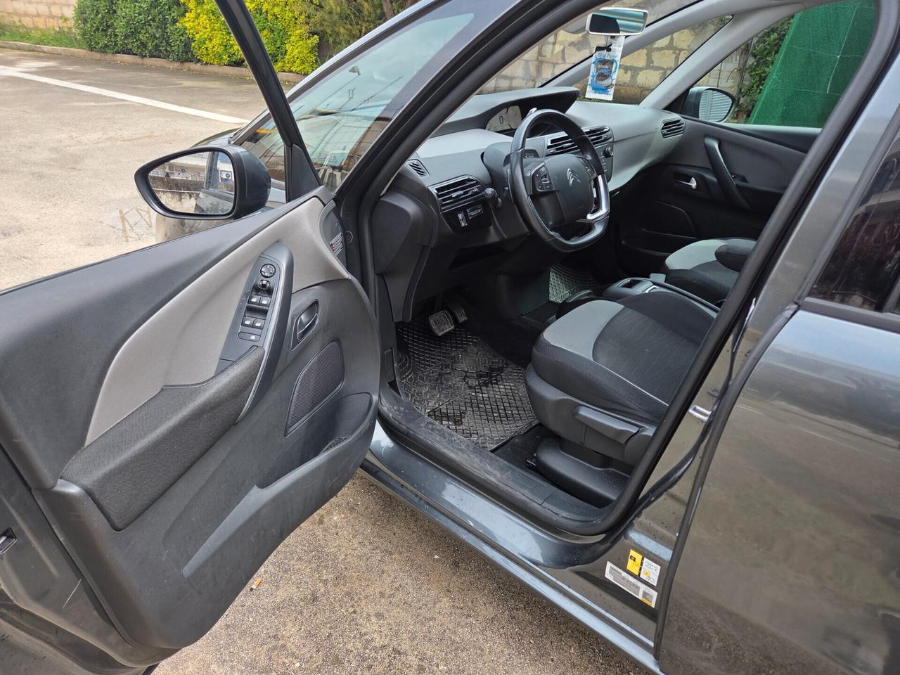 Citroen Grand C4 Picasso BlueHDi 120 S&S EAT6 Exclusive