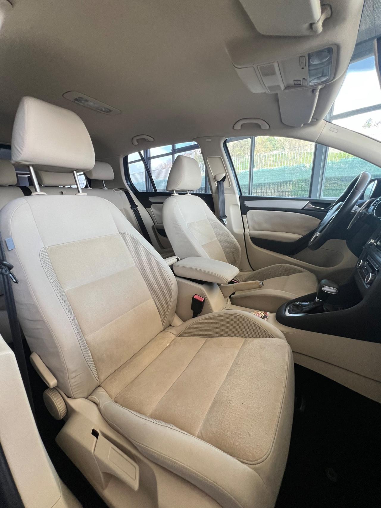 Volkswagen Golf 2.0 TDI 140CV DPF DSG 5p. Highline