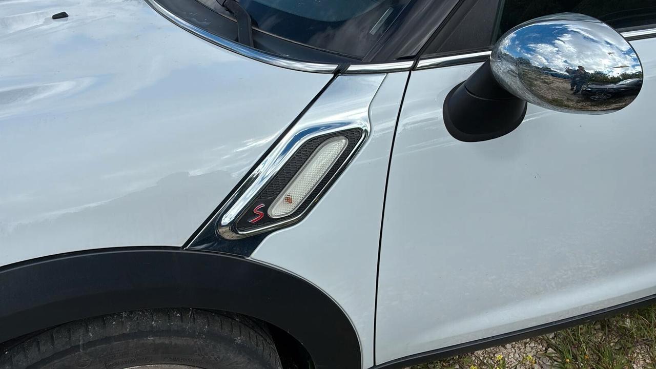 Mini 2.0 Cooper SD Business XL COUNTRYMAN - MOTORE GUASTO