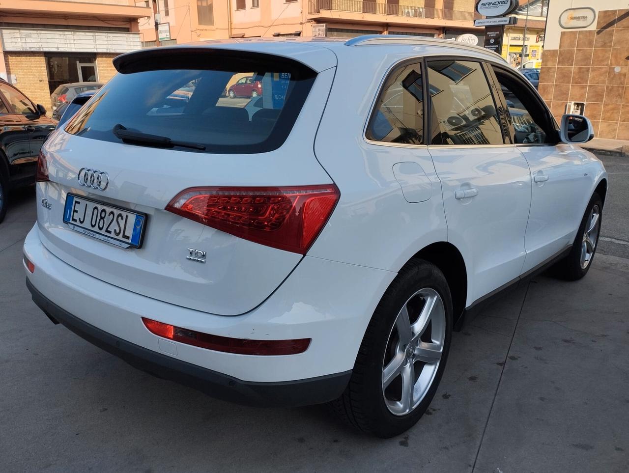 Audi Q5 2.0 TDI 143 CV quattro