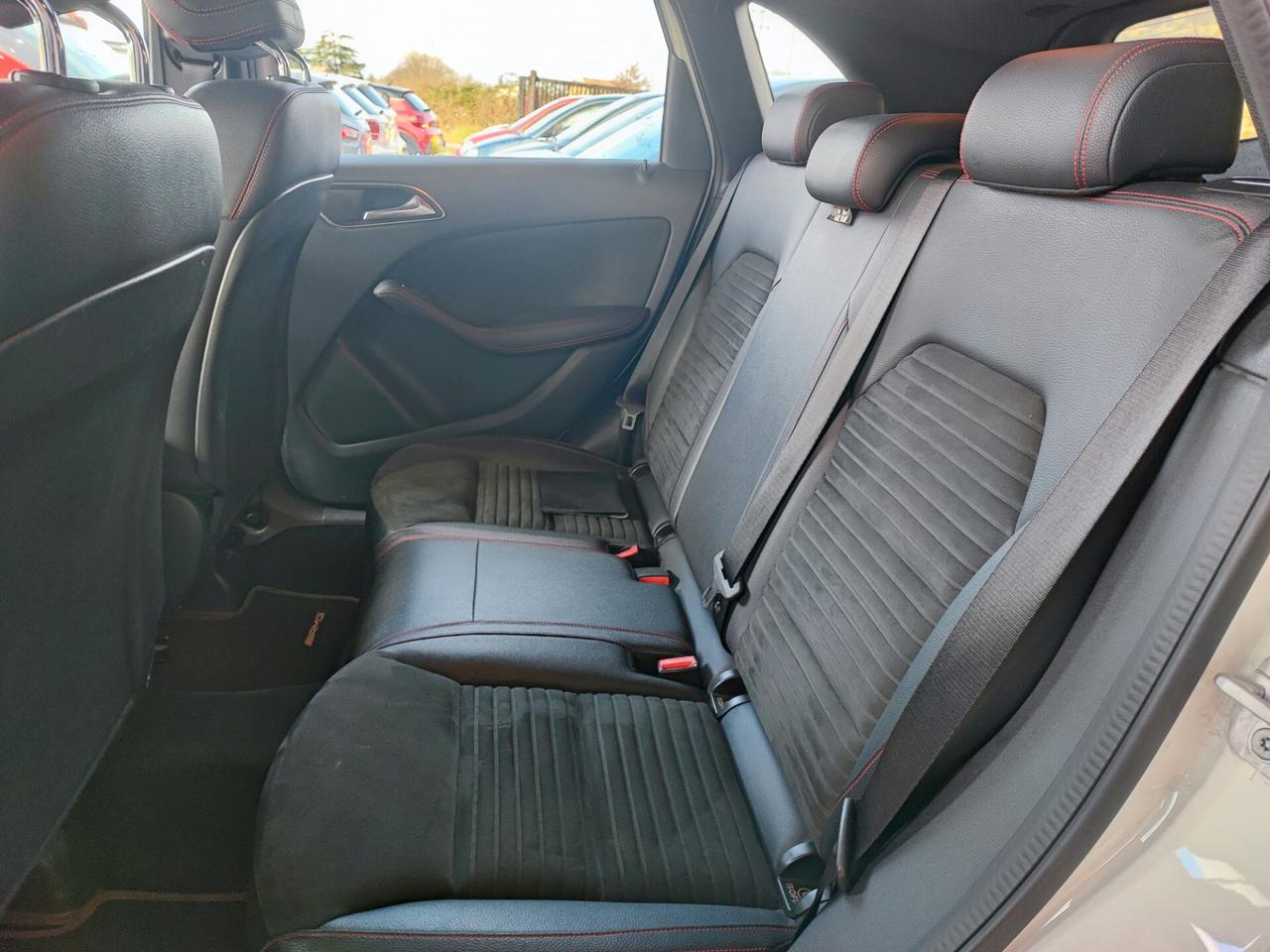 Mercedes-benz B 200 d Automatic 4Matic Premium FULL+++