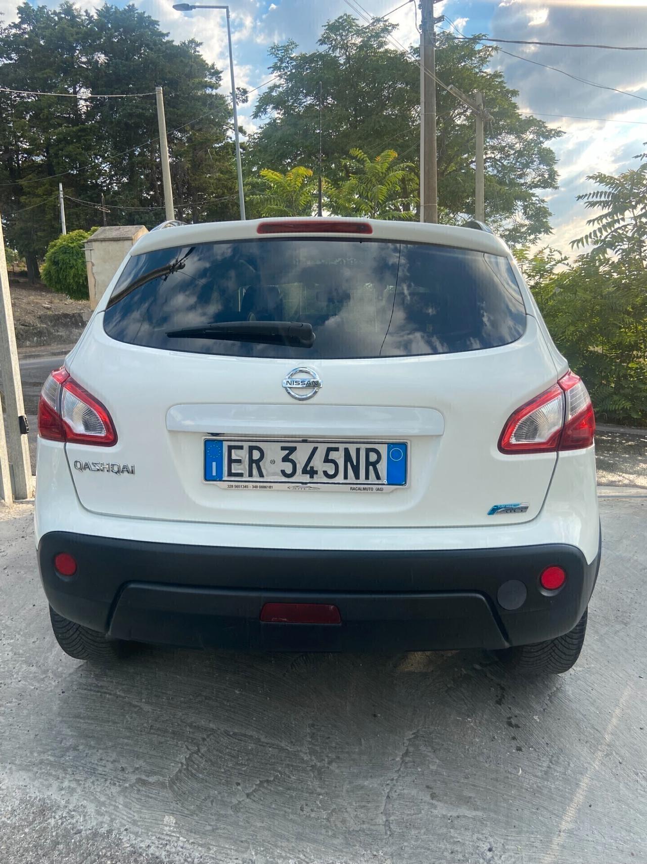 Nissan Qashqai 1.6 dCi Tekna (Tetto-Navi-Retro)