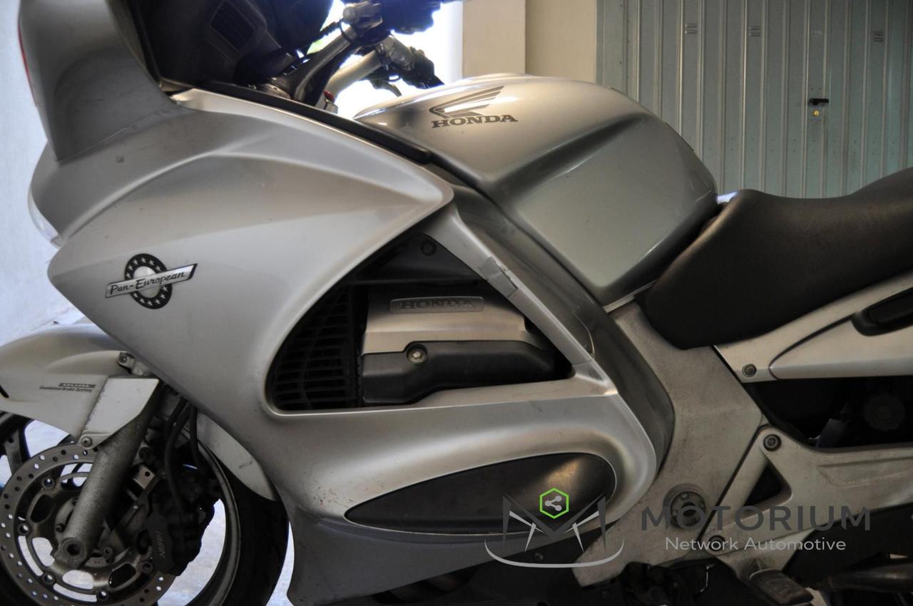 HONDA Pan-European ST 1300 1300 Abs