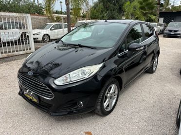 FORD FIESTA 1.4GPL MOTORE SOSTITUITO 70.000KM