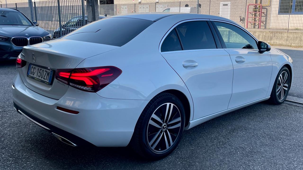 MERCEDES-BENZ CLASSE A180 2.0 PREMIUM 116CV - FULL LED, VIRTUAL COCKPIT, PELLE, NEOPATENTATI