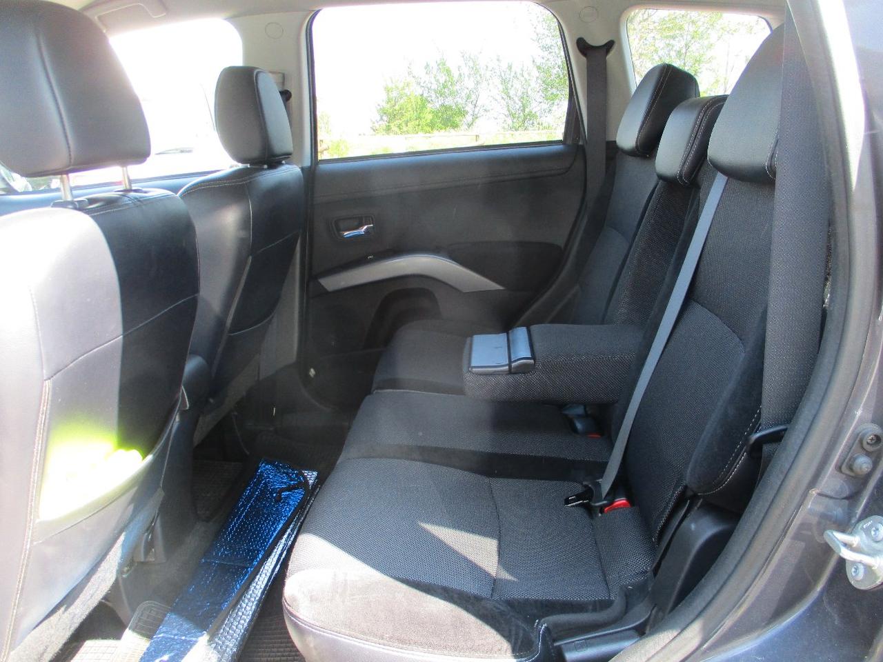 Mitsubishi Outlander 2.2 di-d Instyle 7P tc-sst - Camera/4Stagioni