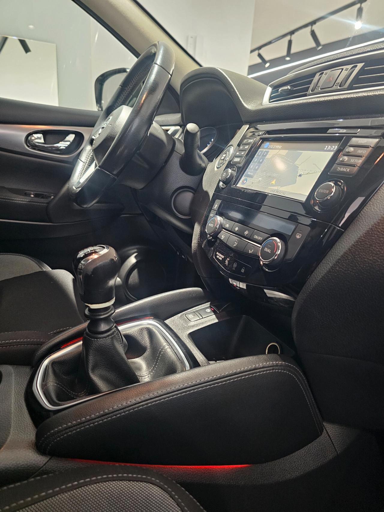 Nissan Qashqai 1.5 dCi N-Connecta