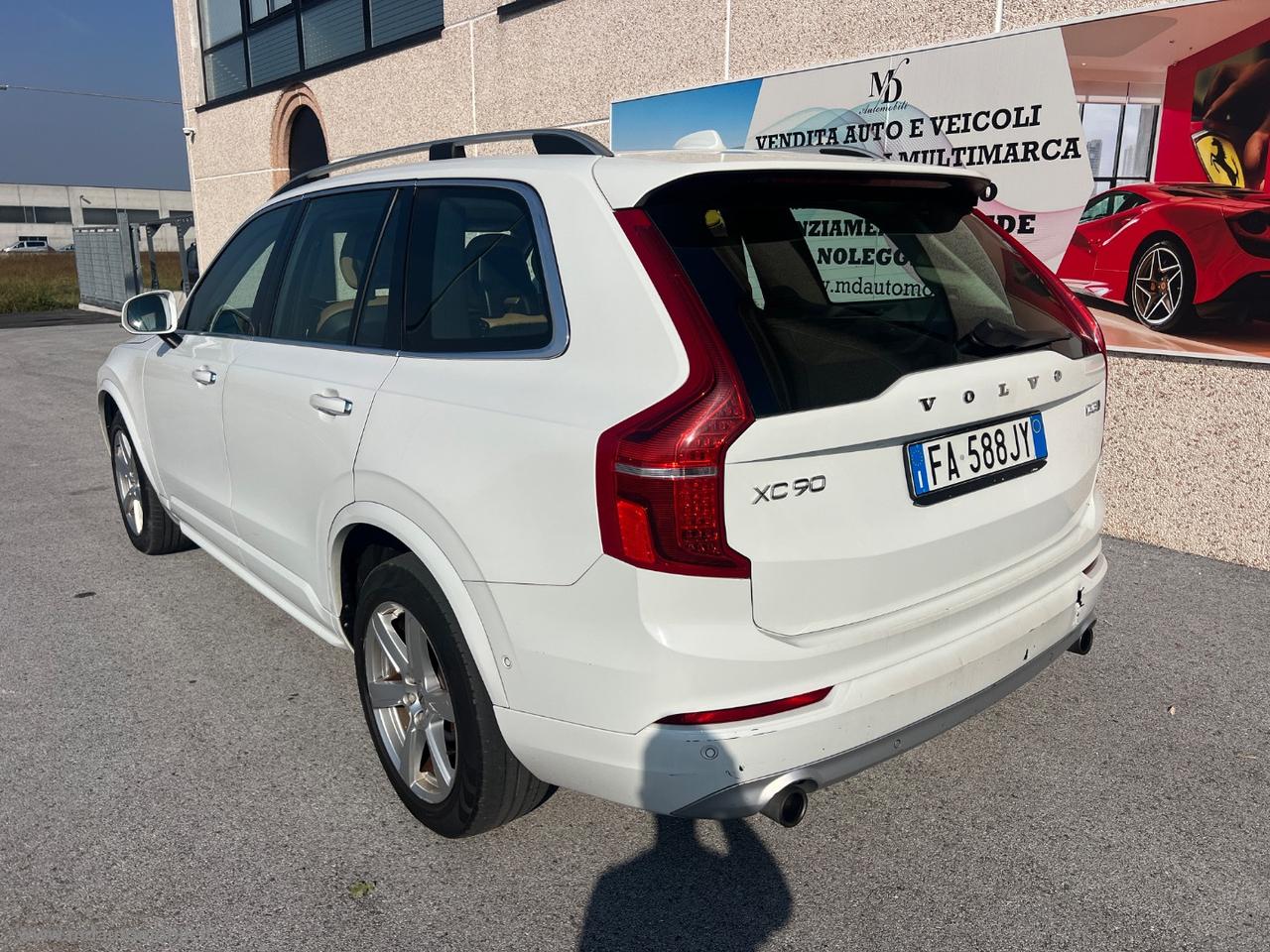 VOLVO XC90 D5 AWD Geartronic 7 posti Momentum FULL LED TAGLIANDI VOLVO