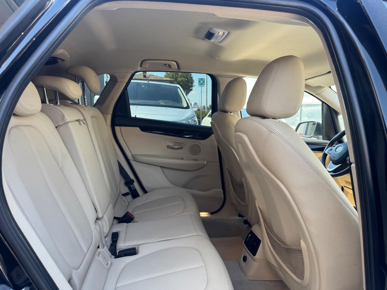 Bmw Serie 2 218d Luxury