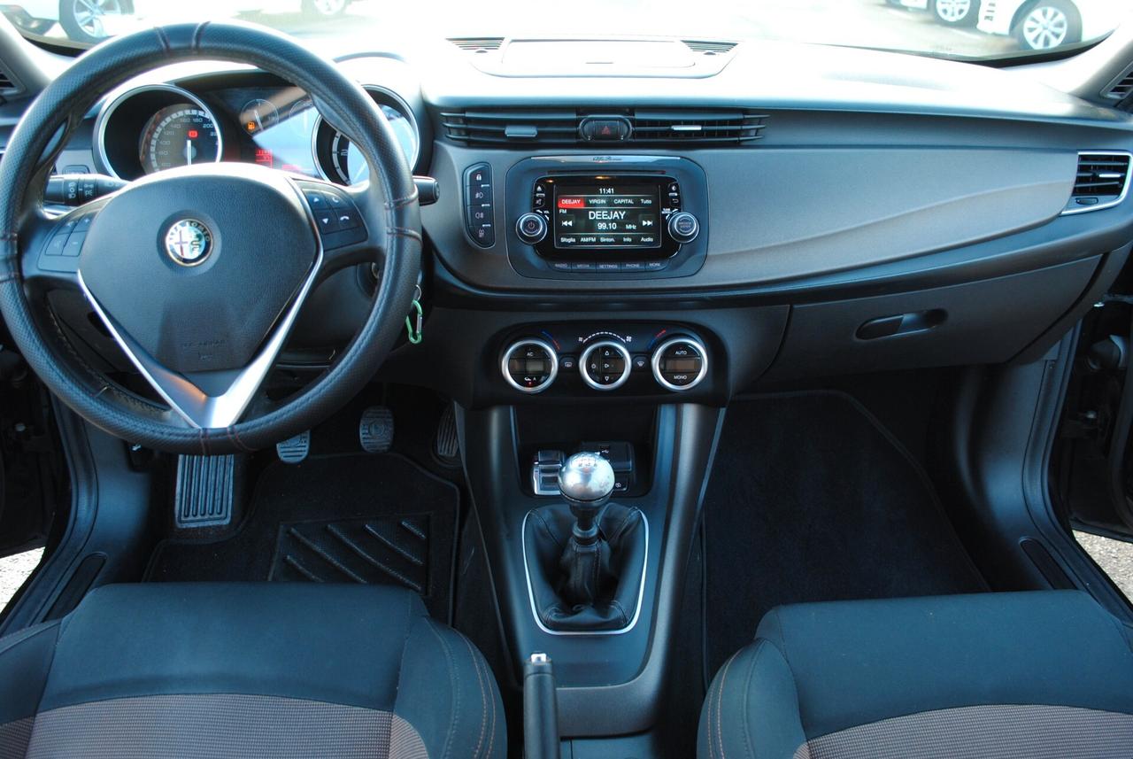 ALFA ROMO GIULIETTA 1.6 JTDM-2 105 CV OK NEOPATENTATI