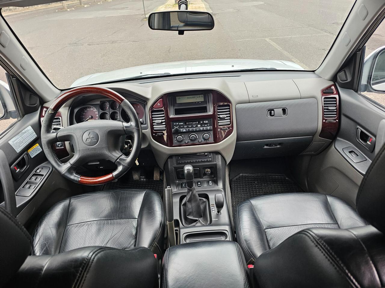 Mitsubishi Pajero 3.2 16V DI-D 5p. GLS2 ASI full optional