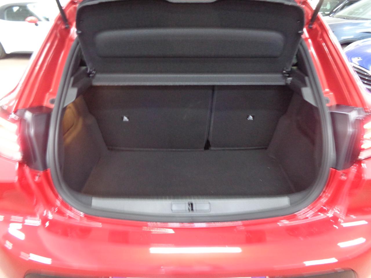 Peugeot 208 Hybrid 136 e-DCS6 Allure