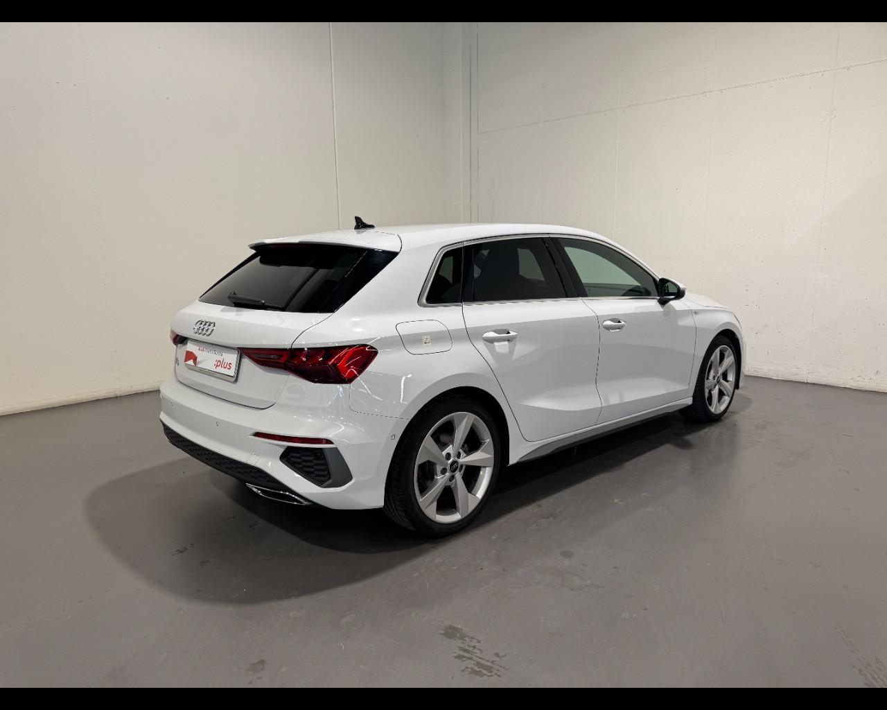 AUDI A3 SPORTBACK 35 TDI S-TRONIC S LINE EDITION