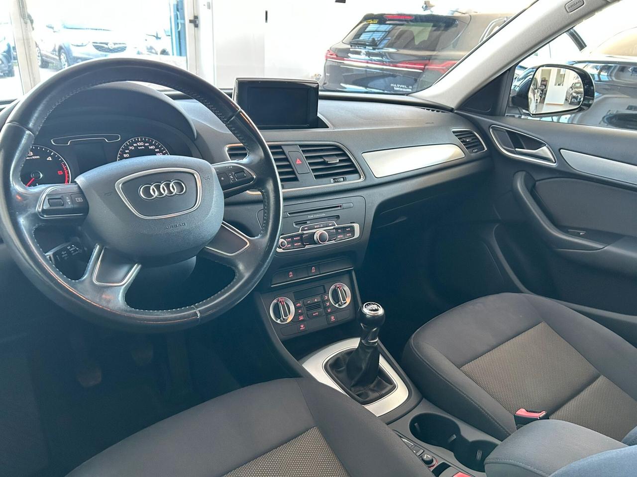 Audi Q3 2.0 TDI x neopatentati 2012