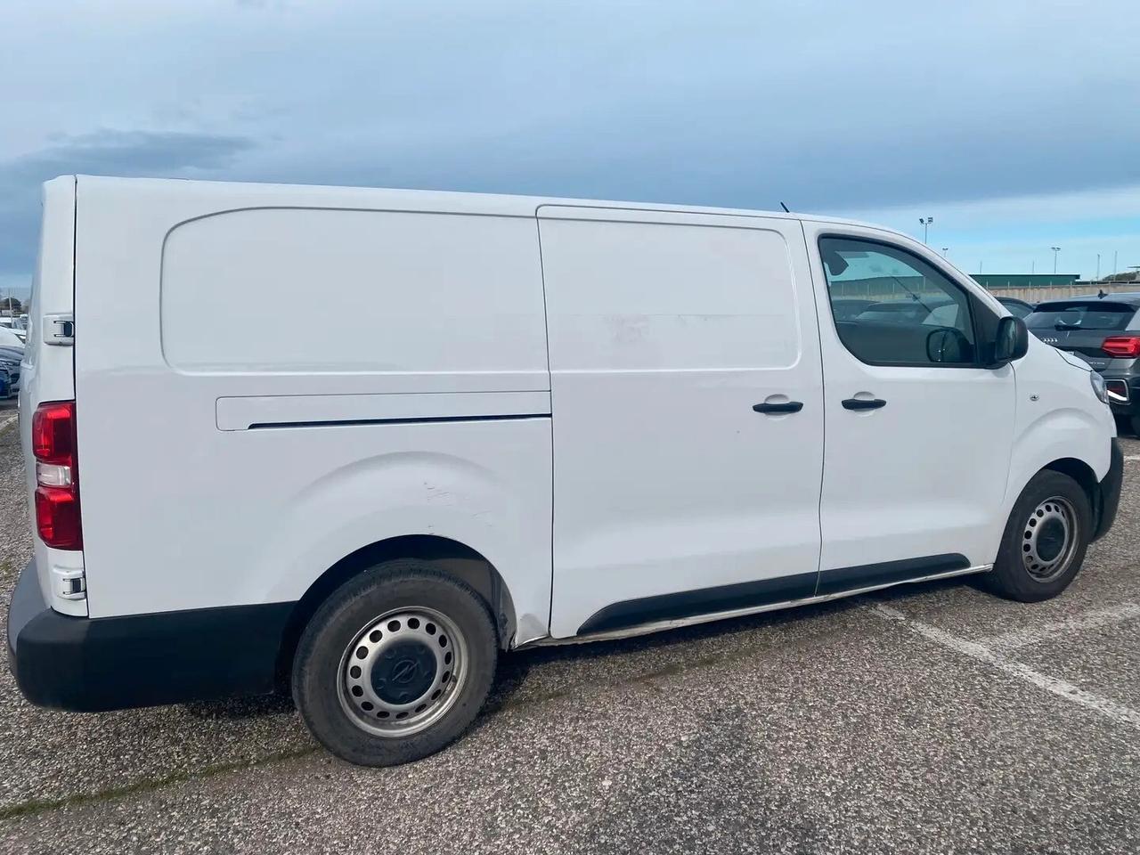 Opel Vivaro 2.0 D 145Cv PASSO LUNGO/TN Cargo ENJOY