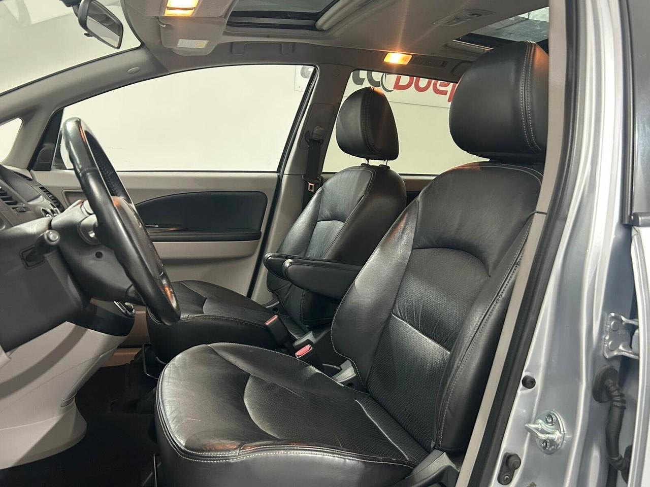 Mitsubishi Grandis 2.0 DI-D 7 posti Intense