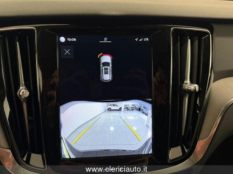 Volvo V60 Cross Country B4 (d) AWD automatico Plus