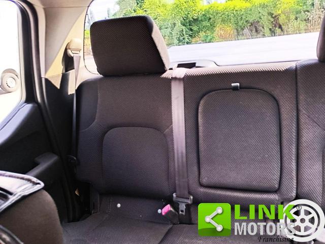 NISSAN Navara NAVARA 2.5CC 174CV 5PORTE