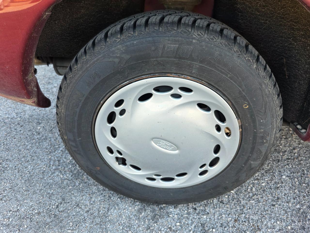 Ford Fiesta 1.2i 16V cat 5 porte Ghia con 150.000km Unicoproprietario