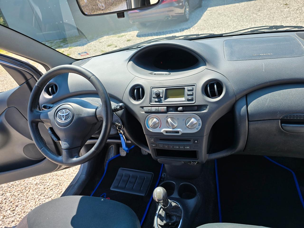 Toyota Yaris 1.4 tdi D-4D cat 5 porte
