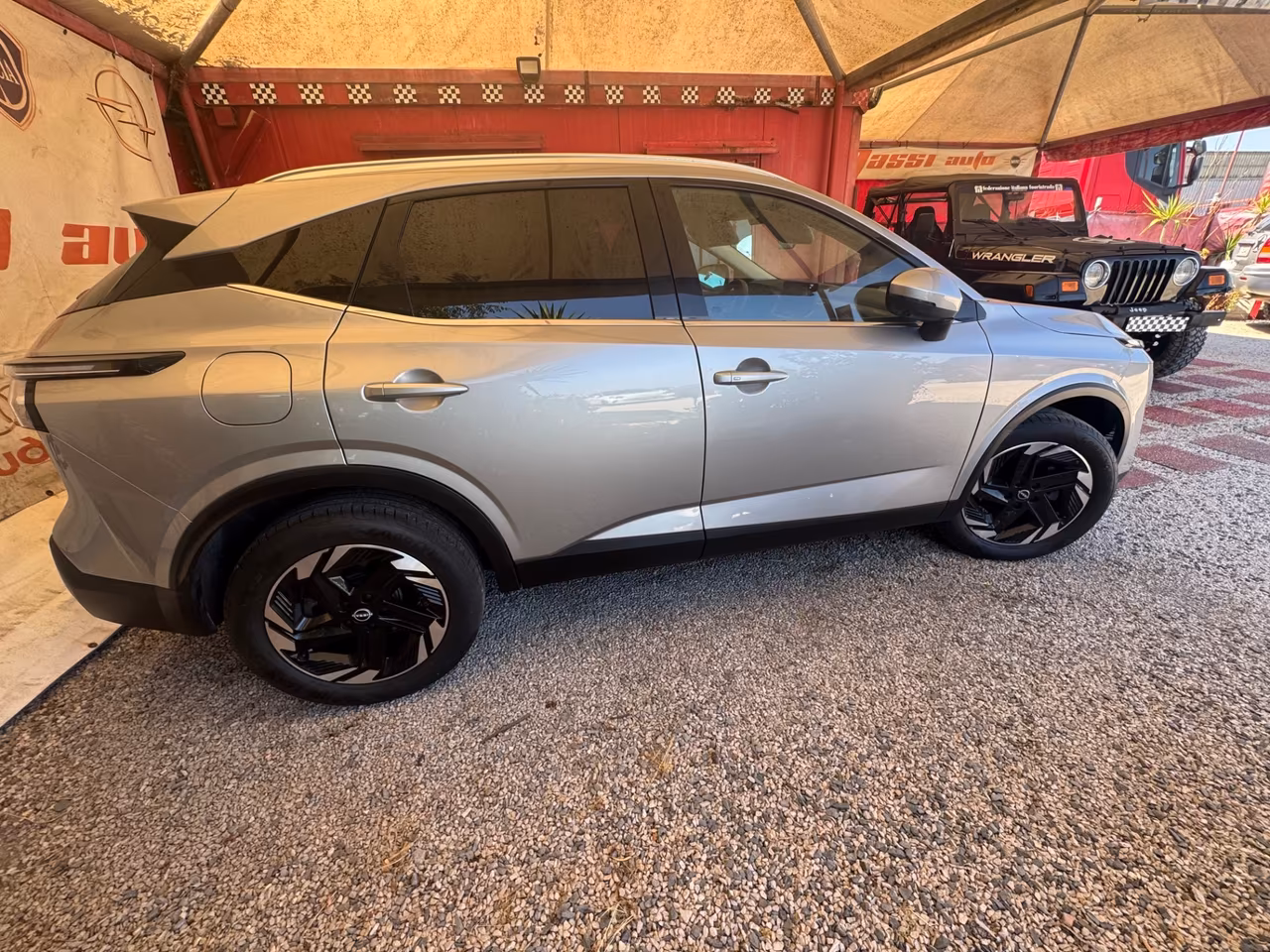 Nissan Qashqai 160 CV N-Connecta SENZA VINCOLI DI FINANZIAMENTO