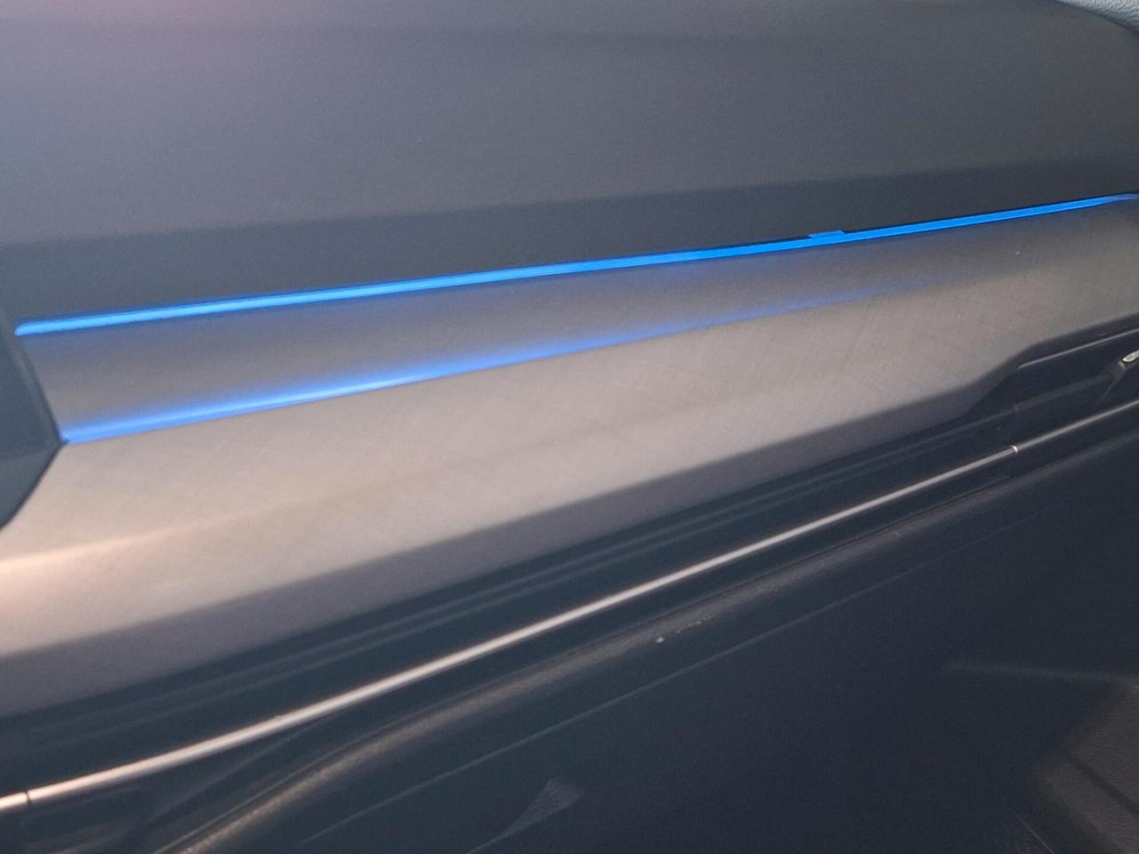 Volkswagen Golf LIFE TDI 115cv DSG NAV+RETROCAM. - 2022