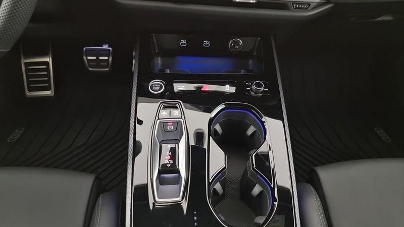Audi A5 Avant TDI 150 kW quattro S tronic mHEV+ S Line edition