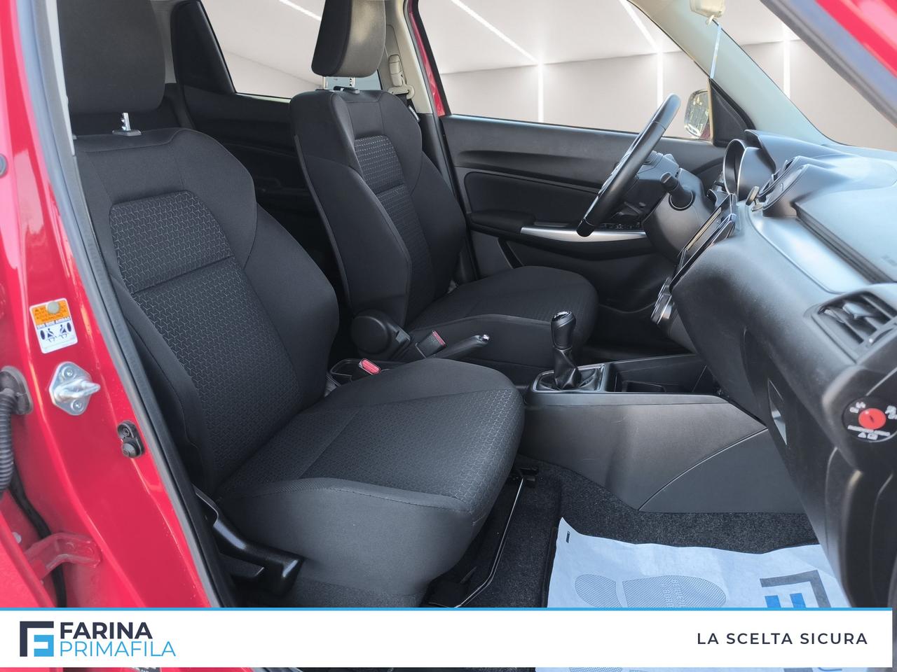 SUZUKI Swift VI 2020 - Swift 1.2h Top 2wd