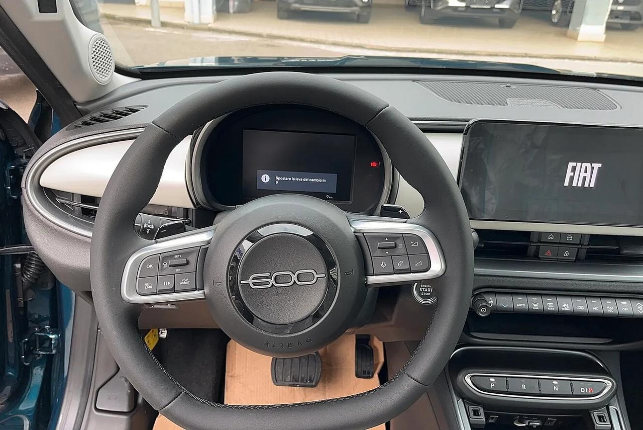 Fiat 600 Hybrid 110 CV DCT MHEV La Prima KM0