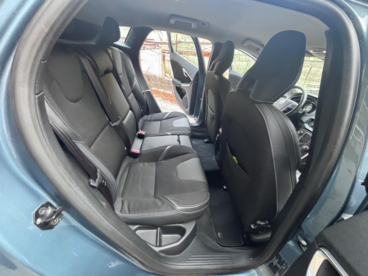 Volvo V40 D3 Momentum V40 2.0