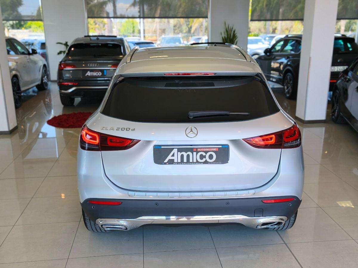 Mercedes-Benz GLA 200 d Automatic Sport Plus Luci/Led/Cokpit