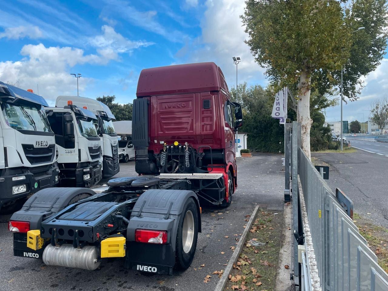 Iveco S-Way 480 (3 unità)