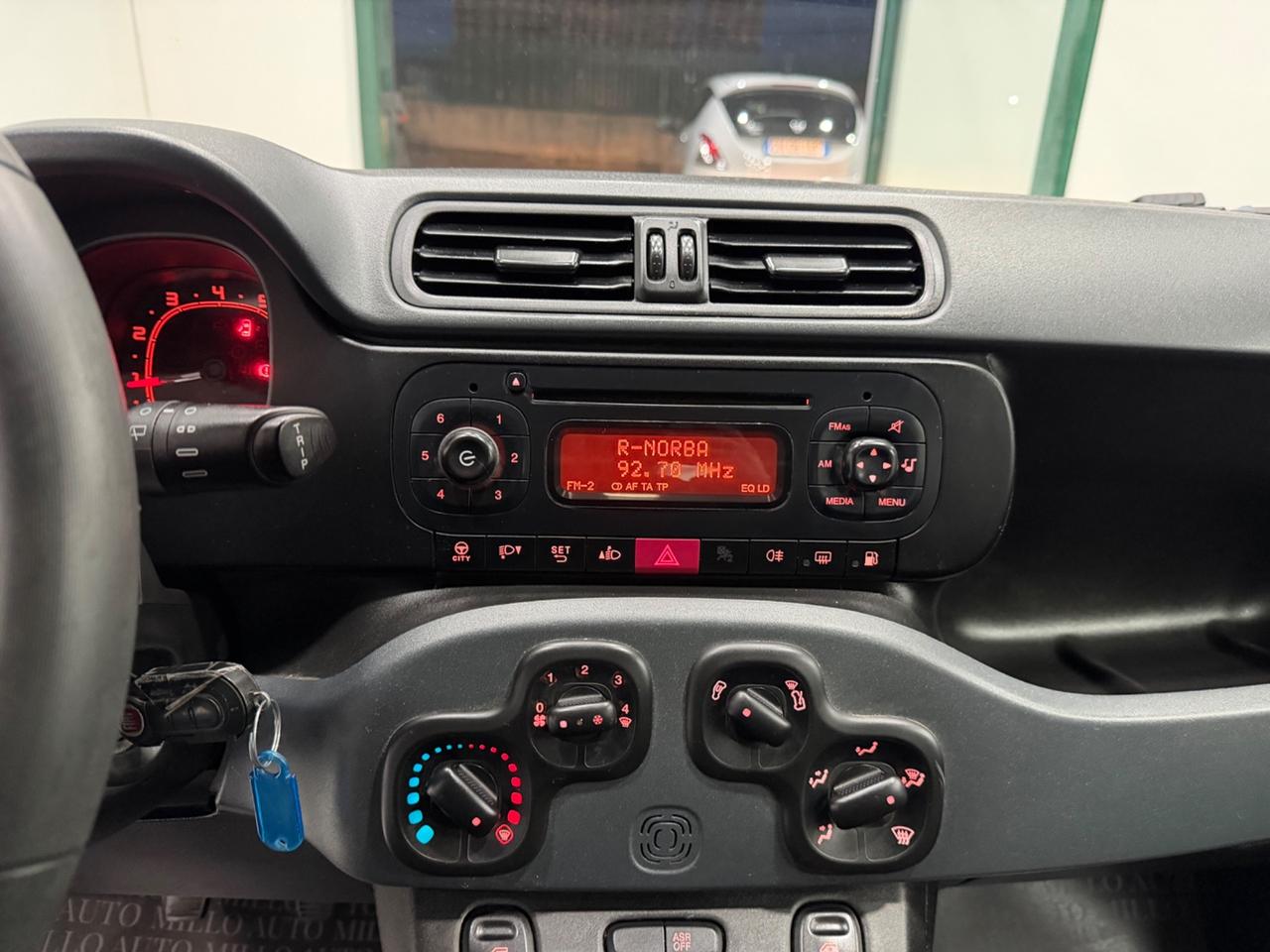 Fiat Panda 1.2cc 69cv GPL CASA MADRE Easy