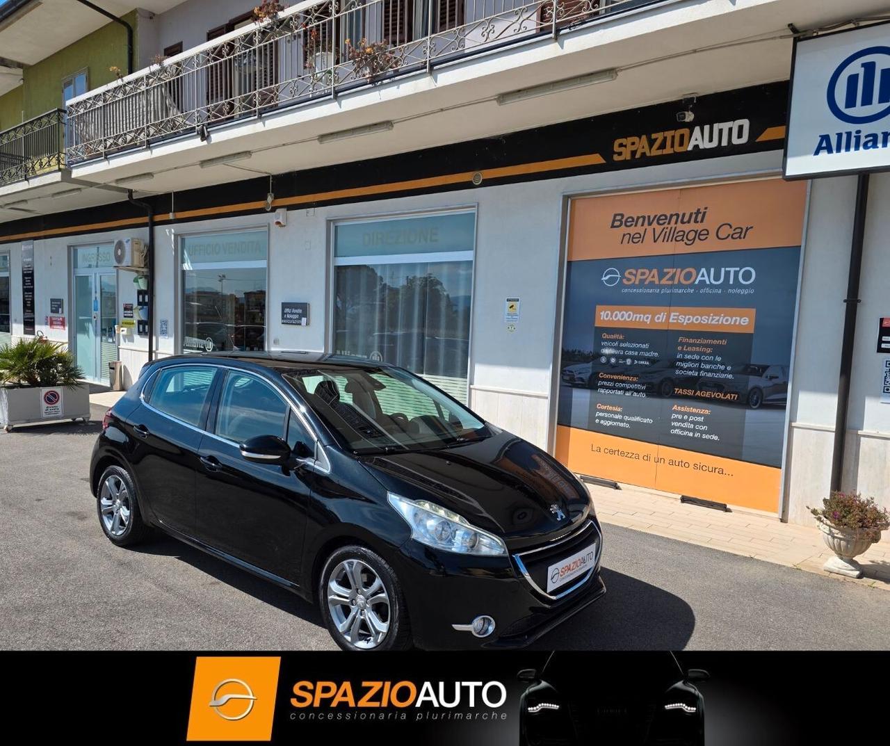 Peugeot 208 1.6 e-HDi 92 CV *ALLURE PLUS*