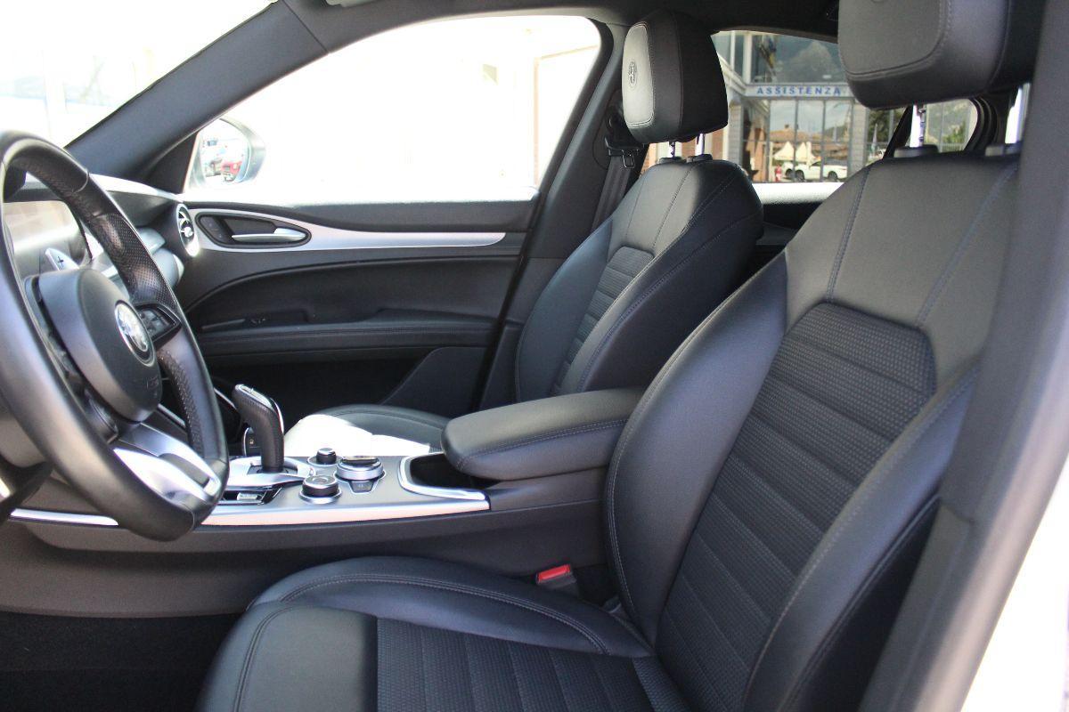 ALFA ROMEO - Stelvio 2.2 t Sprint Q4 190cv AT8 F1