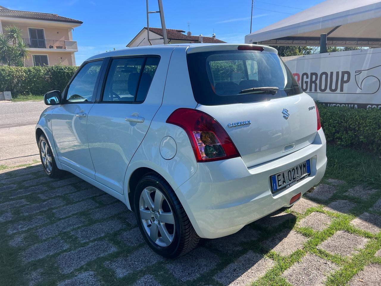Suzuki Swift 1.3GPL 5p.-2010"UNIPRO PERFETTA"