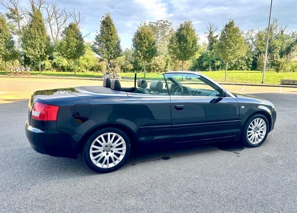 Audi A4 Cabriolet 2.5 V6 TDI cat