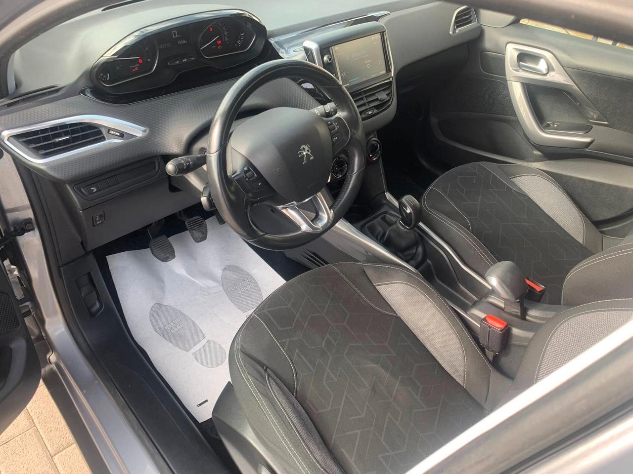 Peugeot 2008 1.6 BlueHDi 75 Active anno 2018