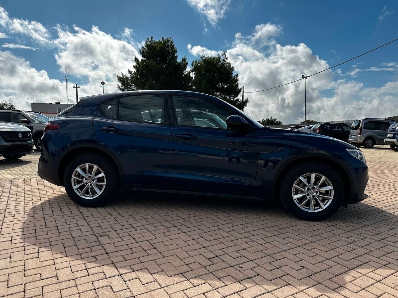 Alfa Romeo Stelvio 2.2 Turbodiesel 190 CV AT8 RWD Business