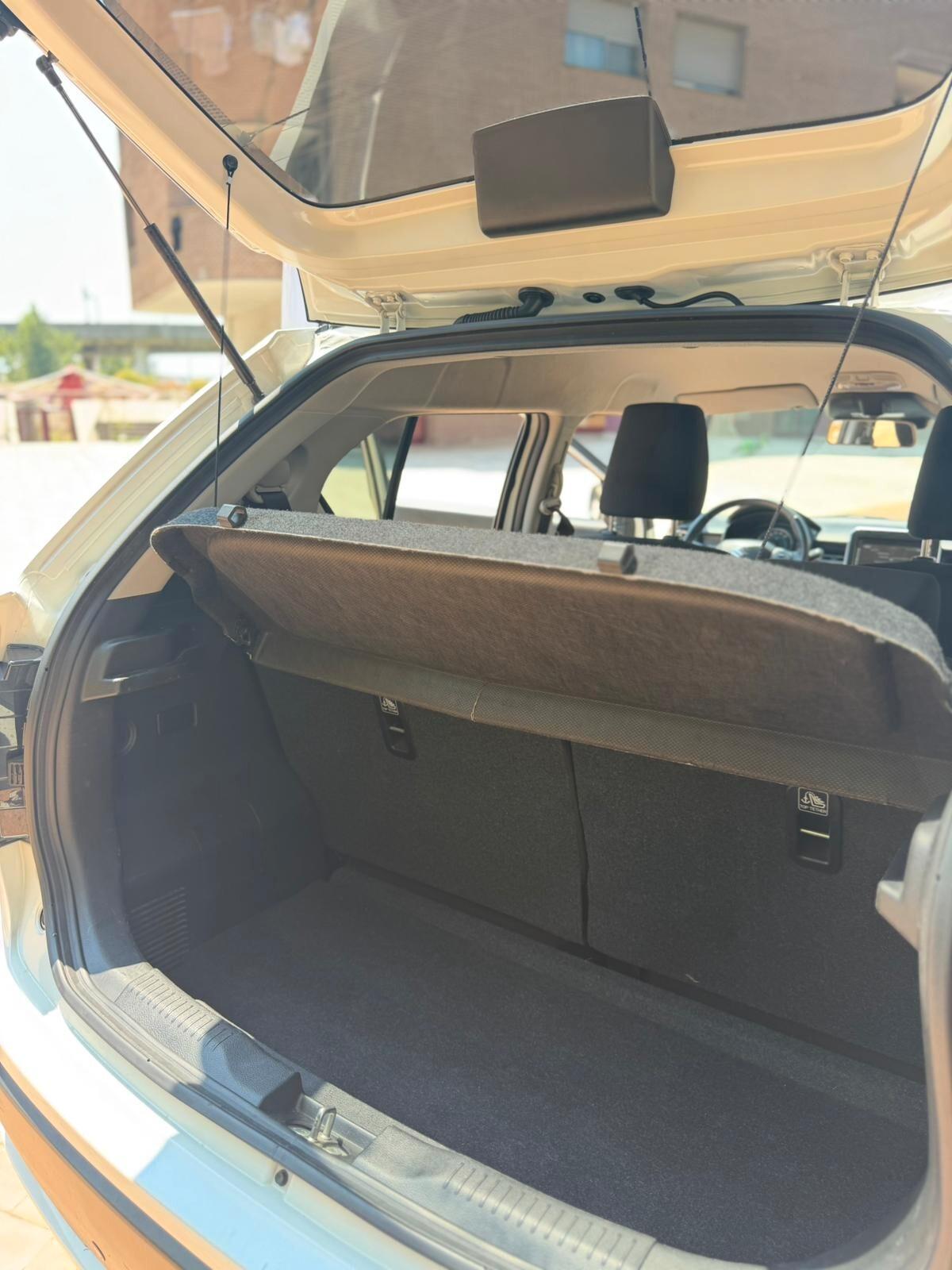 Suzuki Ignis 1.2 Hybrid Top