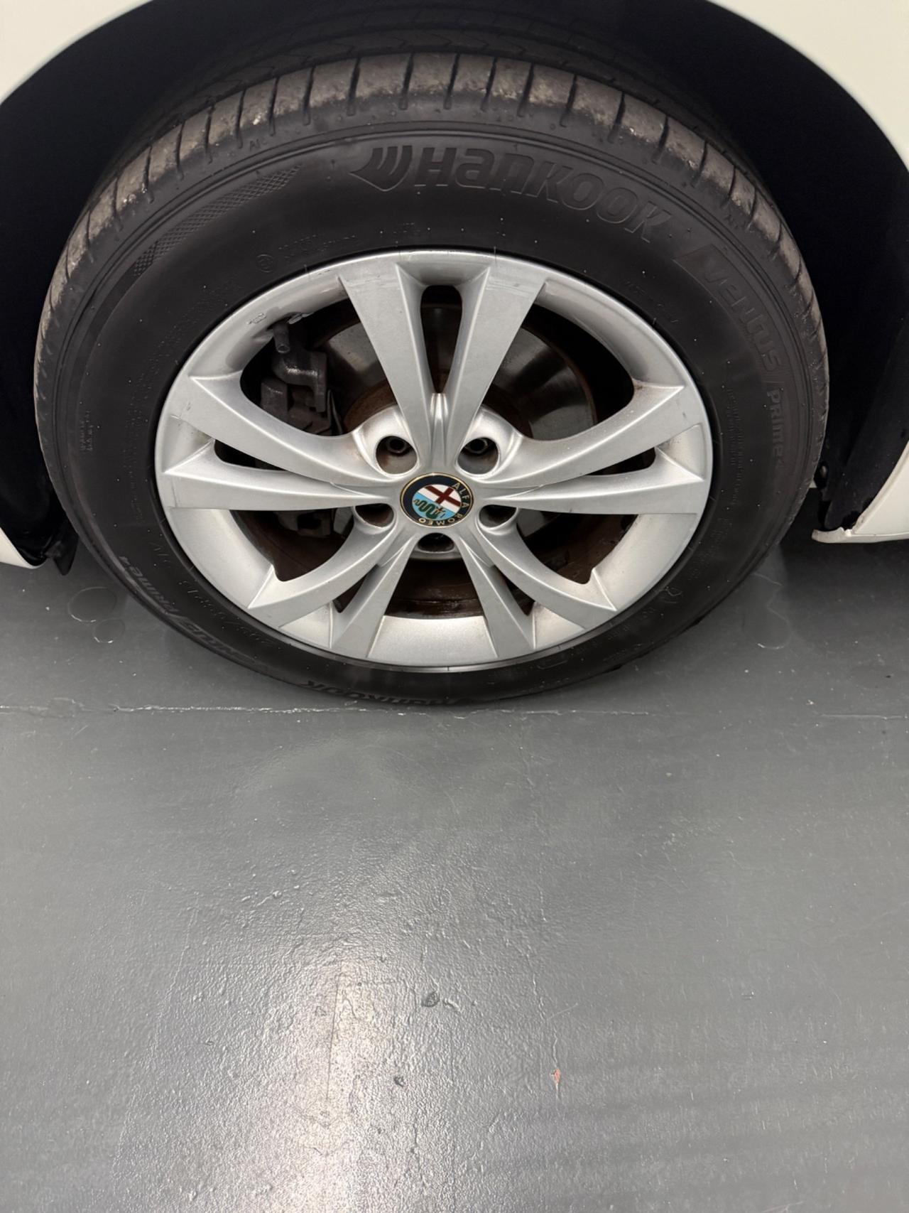 Alfa Romeo Giulietta 1.4 Turbo 120 CV GPL Distinctive