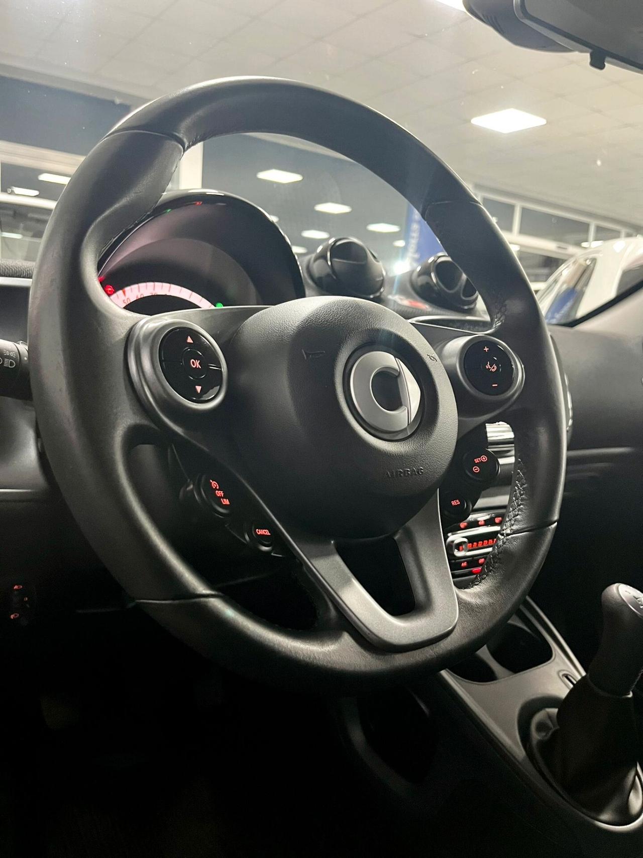 Smart ForFour 70 1.0 Passion