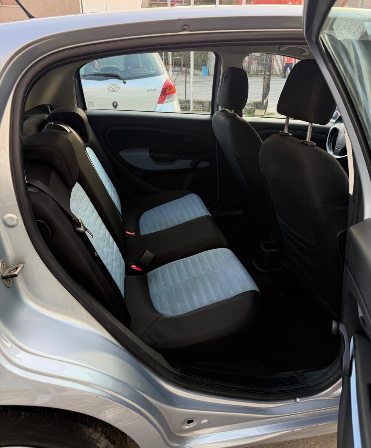 Fiat Grande Punto 1.4 5 p- Neopatentati-Garanzia