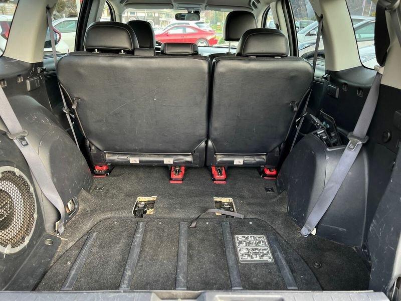 Mitsubishi Outlander Outlander 2.2 DI-D TC-SST Instyle DPF 7p