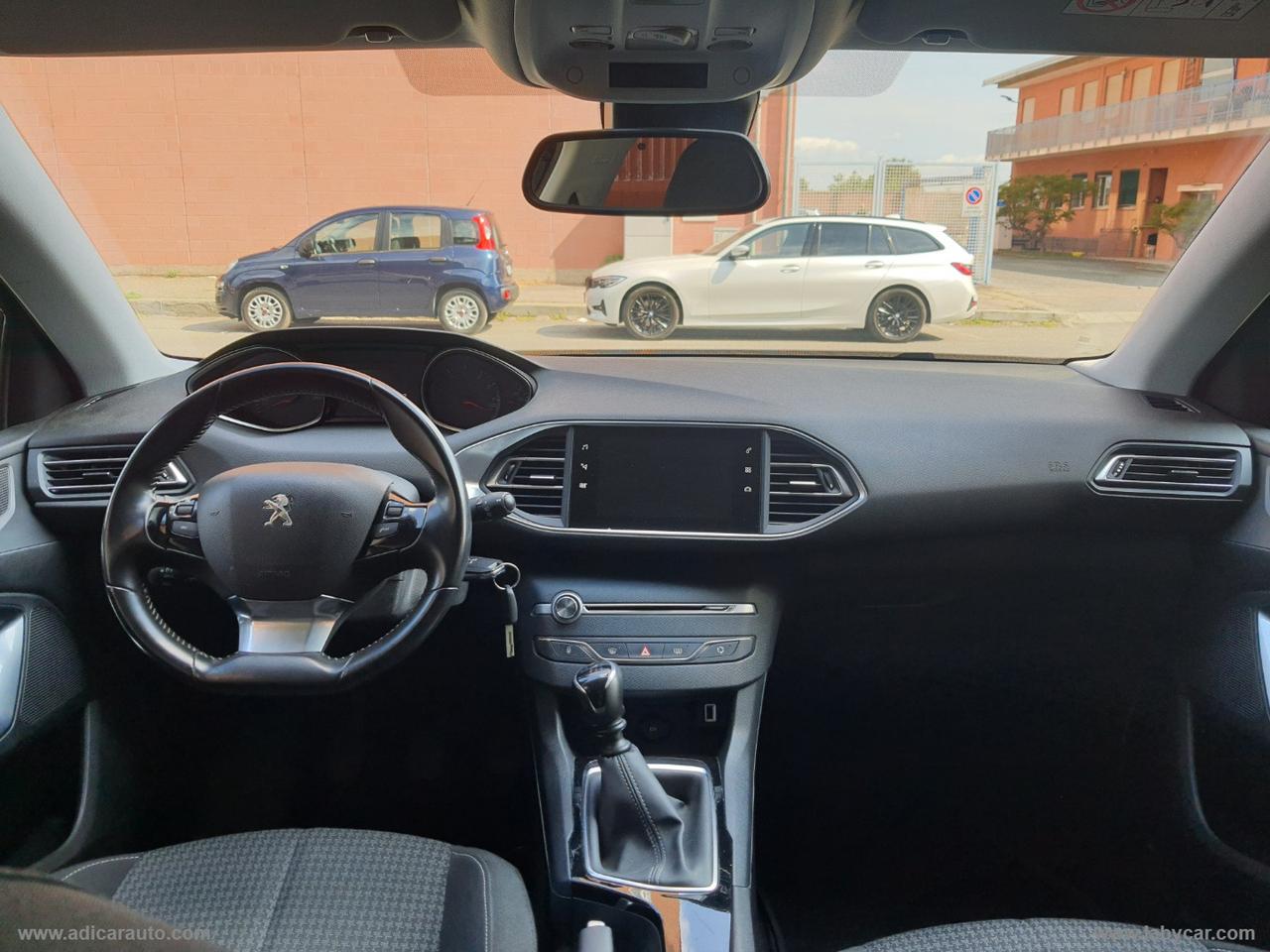 PEUGEOT 308 PureTech Turbo 130 S&S SW Allure