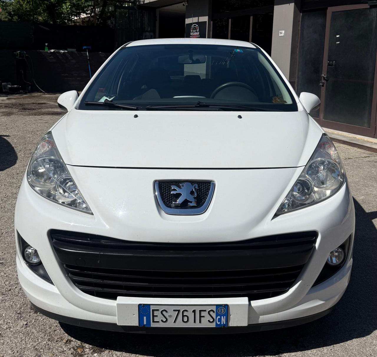 Peugeot 207 Plus 1.4 8V 75CV 5p. ECO GPL