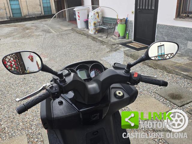 KYMCO Downtown 300i ABS