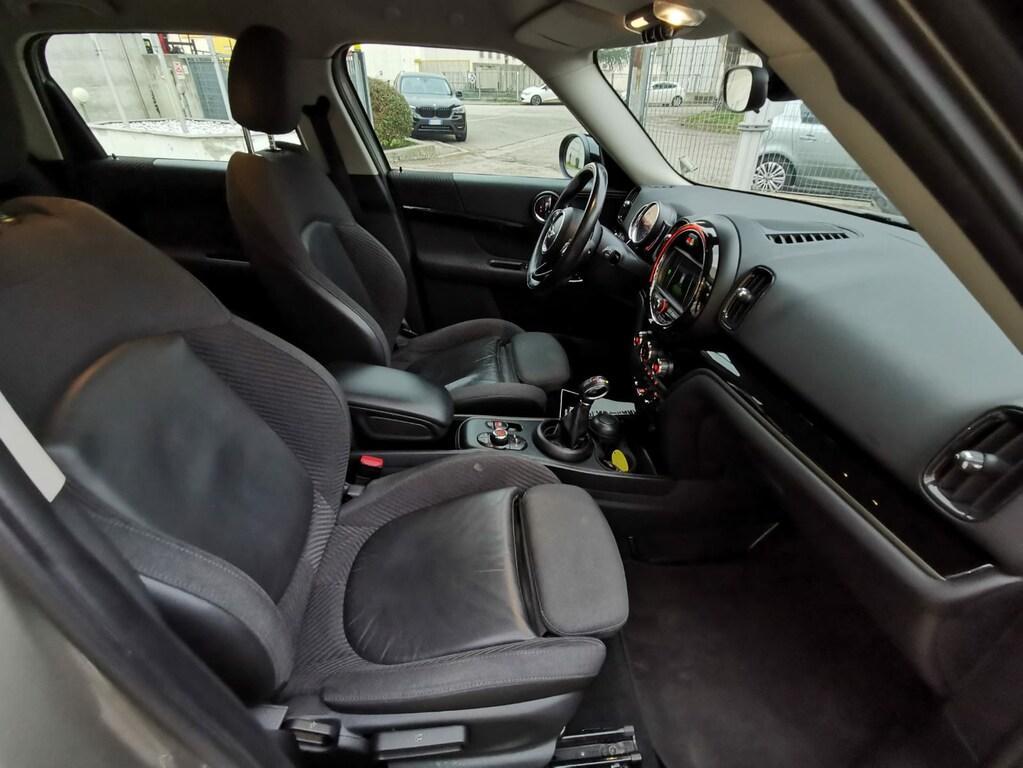 Mini Cooper D Countryman 2.0 TwinPower Turbo Cooper D Boost Steptronic